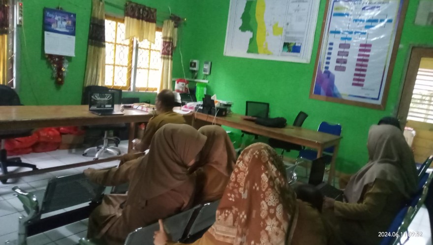 Rapat Zoom Meating bersama Dinas Kominfostafer