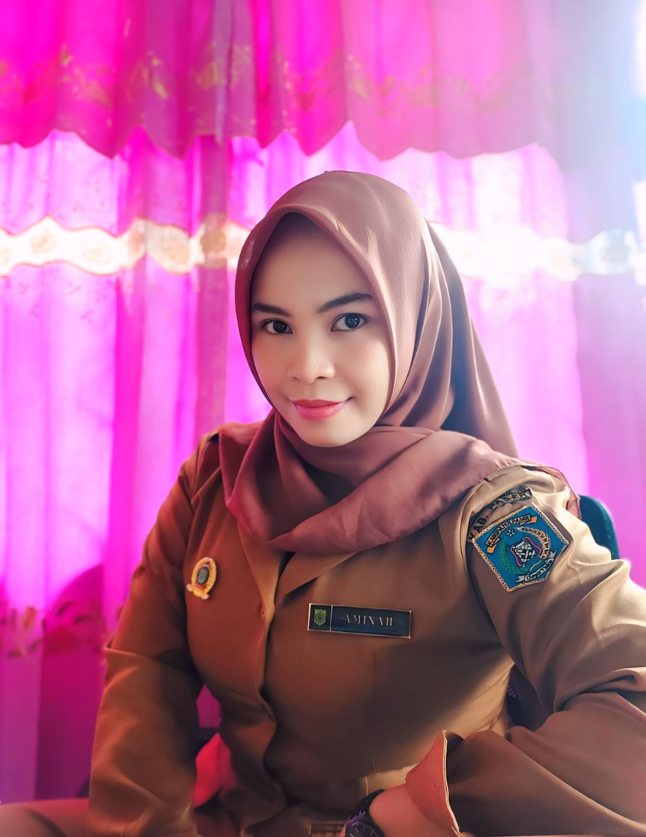 NELLEE