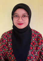 Risca Yuliandari , S.I.P